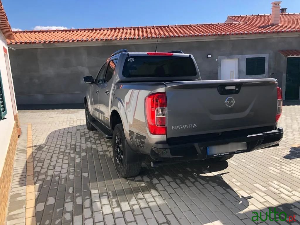 2020' Nissan Navara photo #3