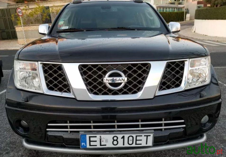 2005' Nissan Navara photo #3