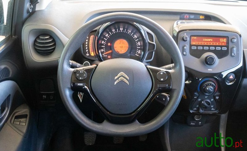 2021' Citroen C1 1.0 Vti Feel photo #5