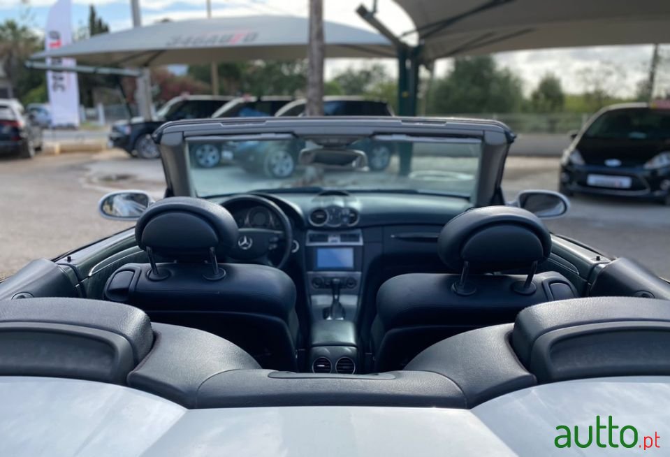 2004' Mercedes-Benz Clk-200 photo #5