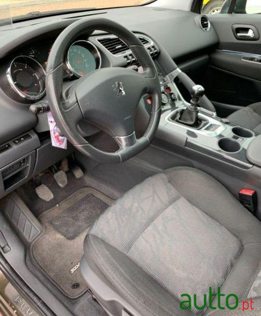 2010' Peugeot 3008 photo #5