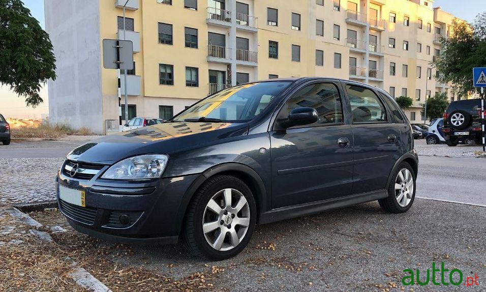 2006' Opel Corsa photo #2