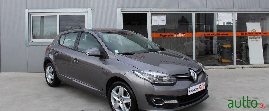 2014' Renault Megane photo #2