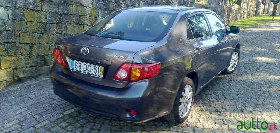 2007' Toyota Corolla photo #2