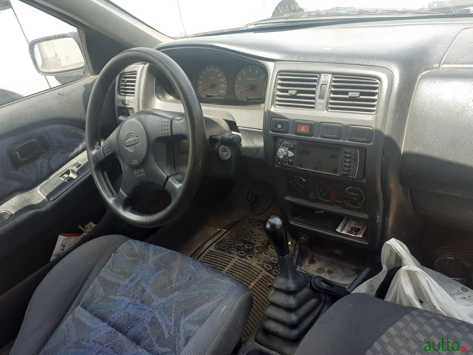 1999' Nissan Almera photo #1