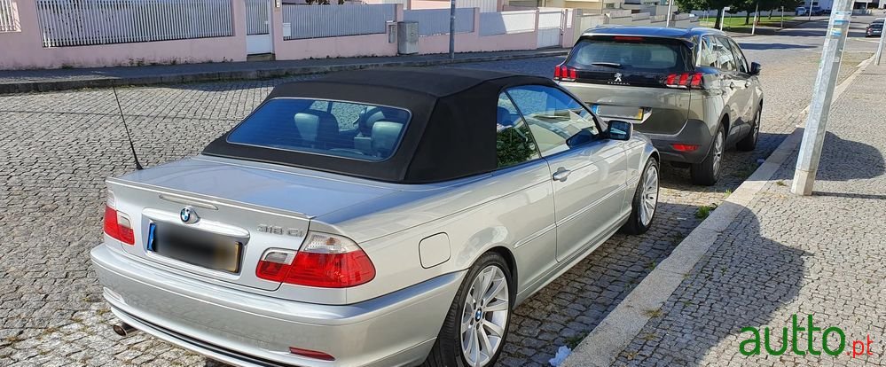 2002' BMW 318 Ci Cabrio photo #3