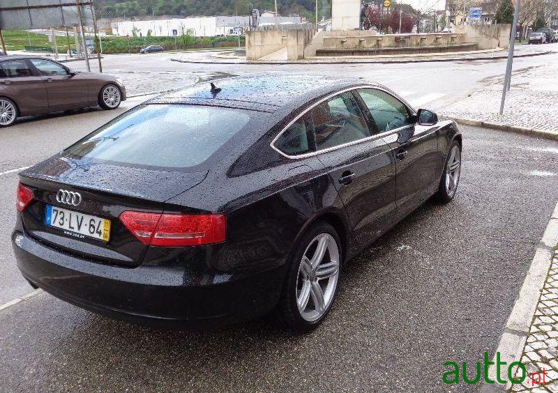2011' Audi A5 Sportback photo #3