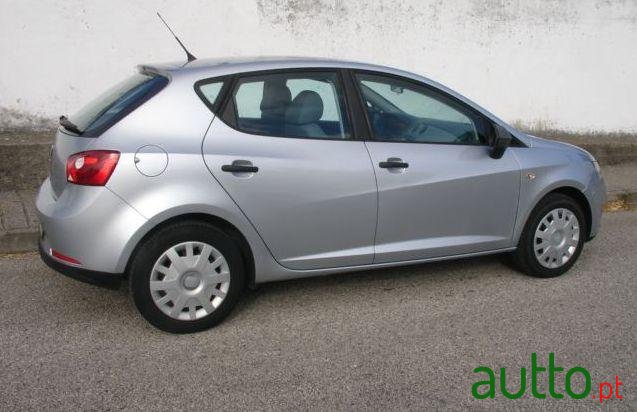 2009' SEAT Ibiza 1.6 Tdi photo #1