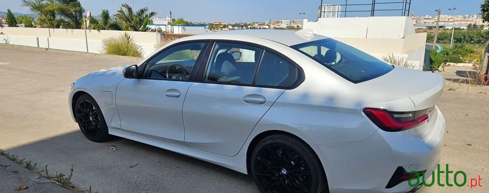 2019' BMW Série 3 E Touring Auto photo #6