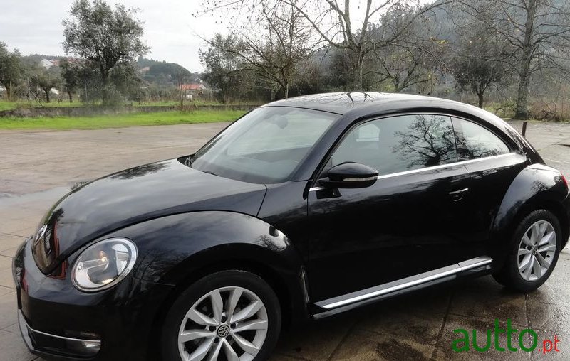 2012' Volkswagen New Beetle 1.2 Tsi Design photo #1