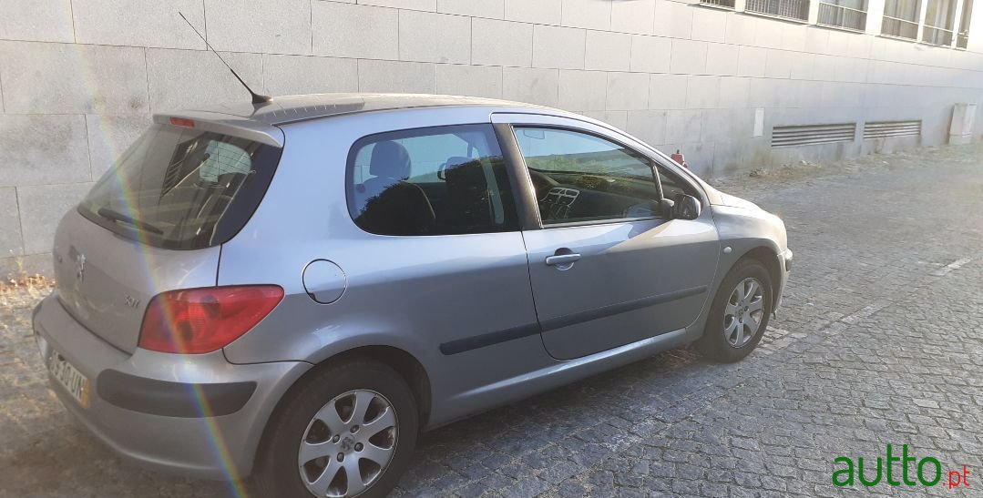 2003' Peugeot 307 photo #3