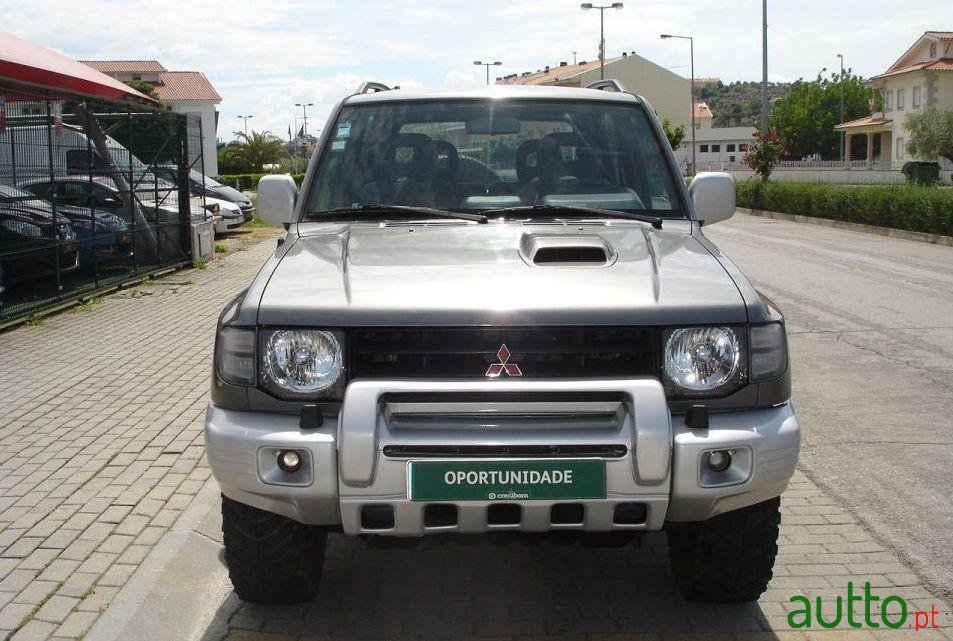 1998' Mitsubishi Pajero 2.8 Td Gls Abs photo #1