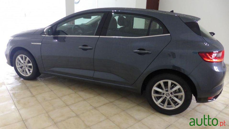 2018' Renault Megane 1.5 Dci Intens photo #1