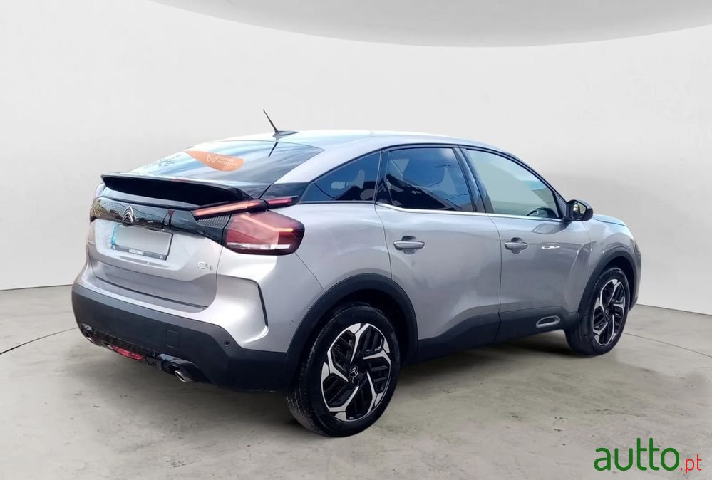 2022' Citroen C4 1.2 Puretech Feel photo #5