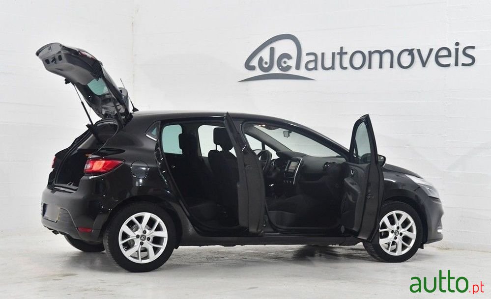 2019' Renault Clio 0.9 Tce Limited photo #6