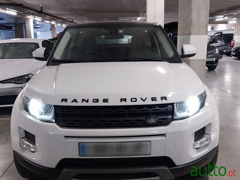 2014' Land Rover Range Rover Evoque photo #2