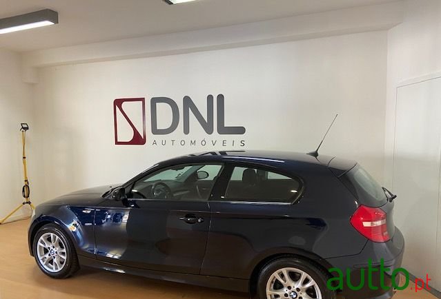 2010' BMW 116 Ver-I photo #3