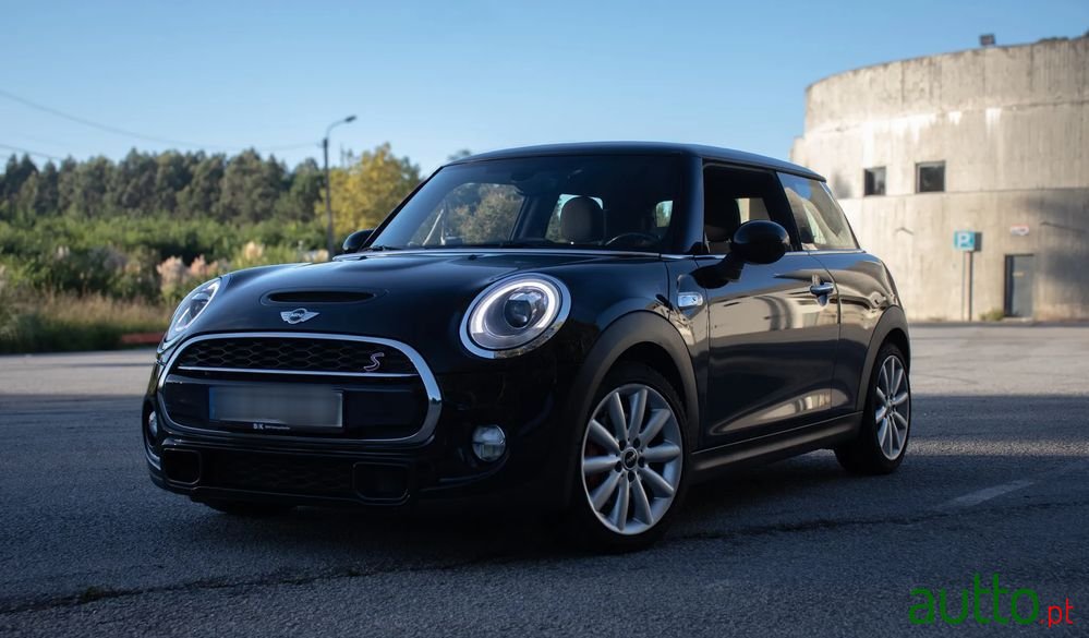 2015' MINI Cooper S 3 Portas photo #3