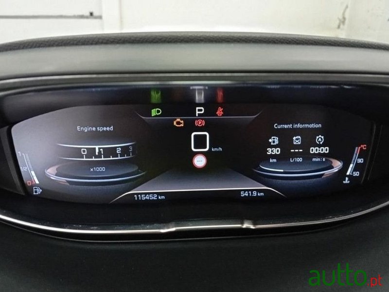 2019' Peugeot 5008 photo #6