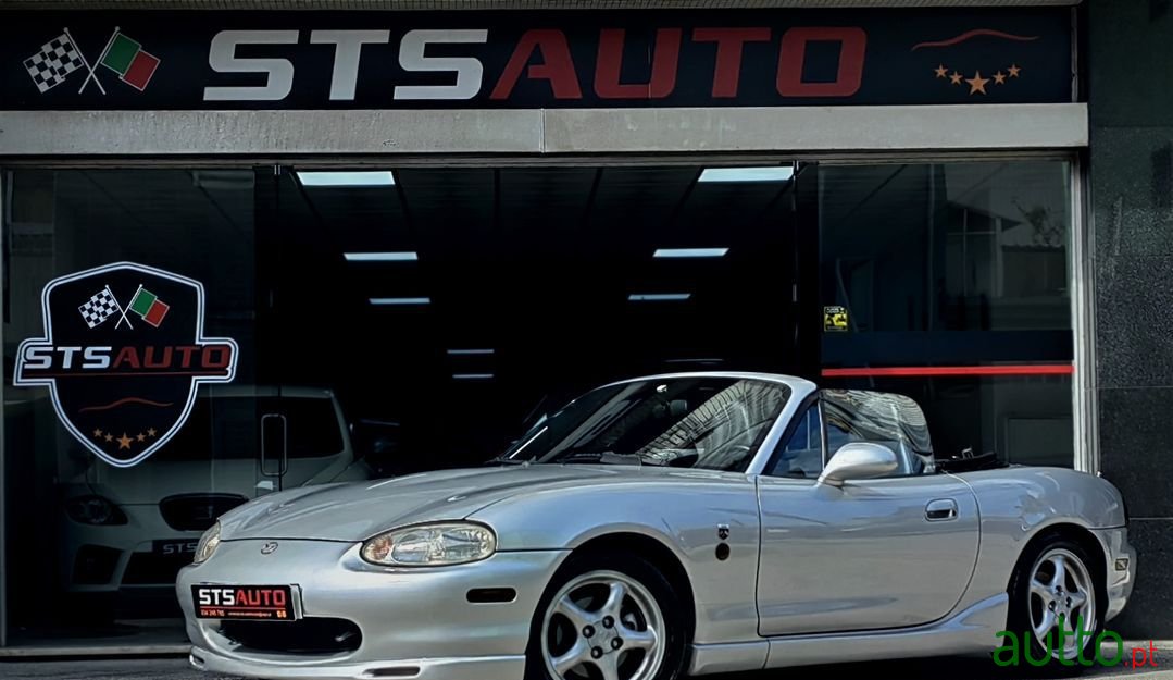 2000' Mazda MX-5 photo #2