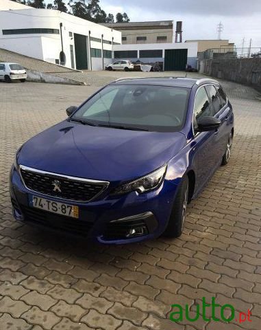 2017' Peugeot 308 Sw photo #2