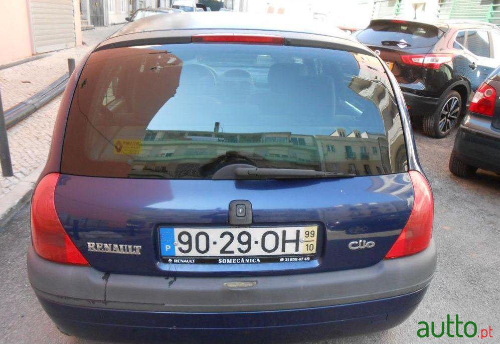 1999' Renault Clio 1.2 RT photo #2
