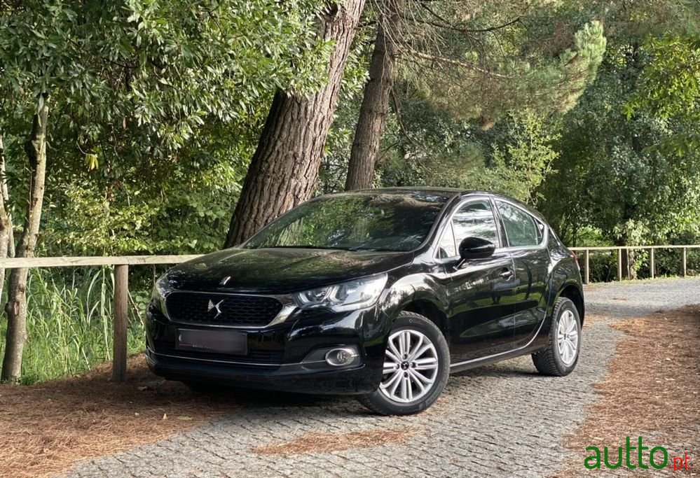 2018' DS Automobiles Ds4 photo #3