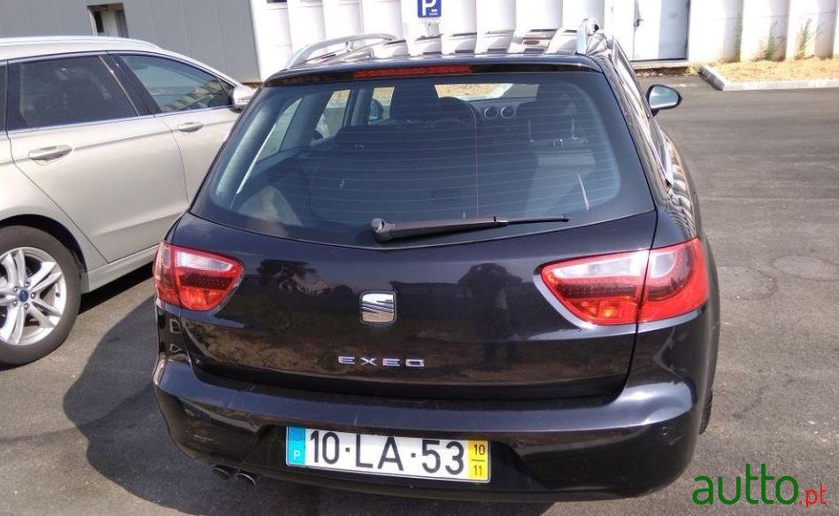 2010' SEAT Exeo 2.0 Tdi Sport photo #3