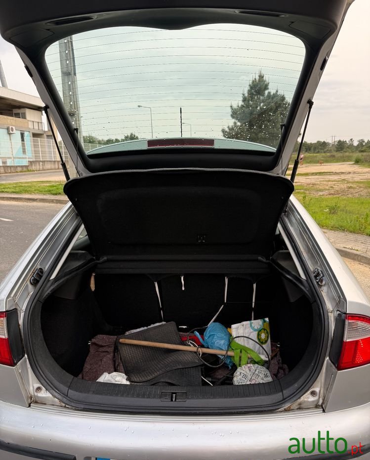 2005' SEAT Leon 1.4 16V Spirit photo #5