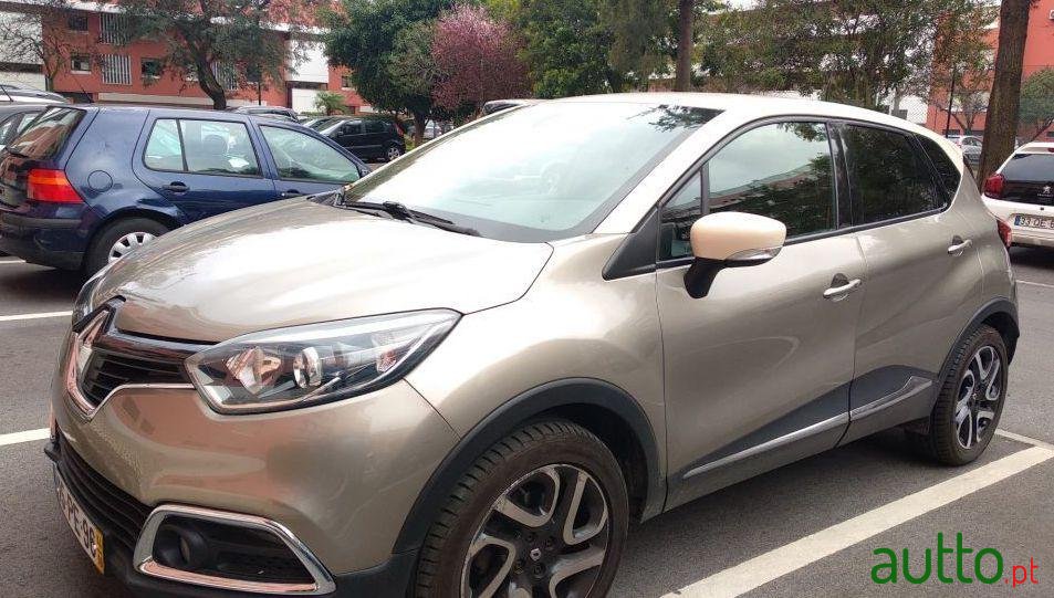 2014' Renault Captur photo #1