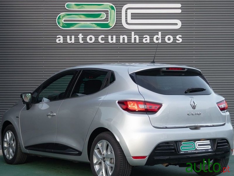 2019' Renault Clio 1.5 Dci Limited photo #4