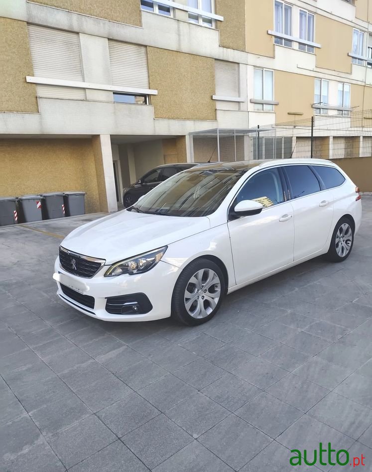 2018' Peugeot 308 Sw photo #5