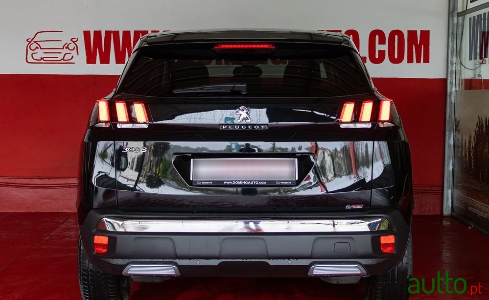 2019' Peugeot 3008 photo #5