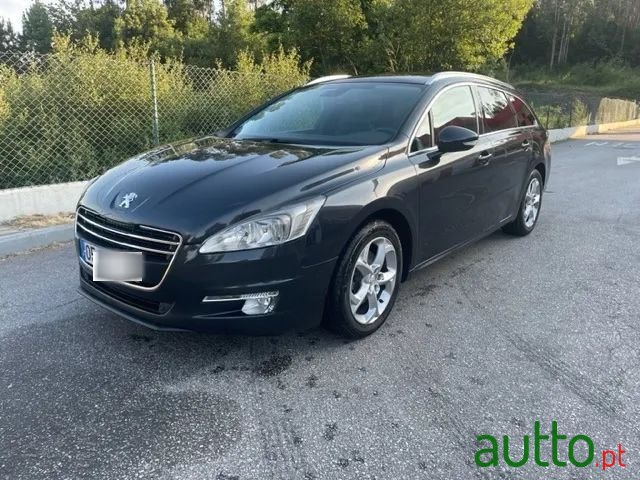 2014' Peugeot 508 Sw photo #1