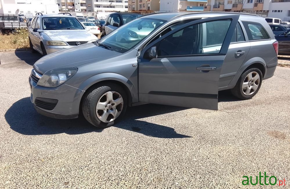 2006' Opel Astra 1.4 Elegance photo #4
