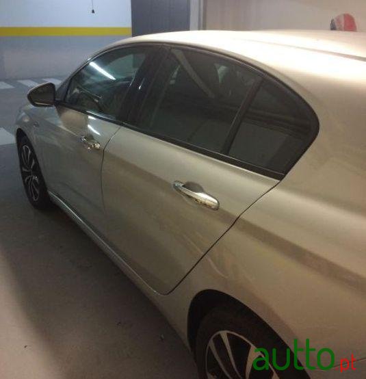 2016' Fiat Tipo photo #1