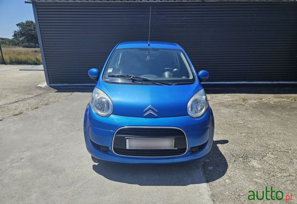 2010' Citroen C1 photo #3