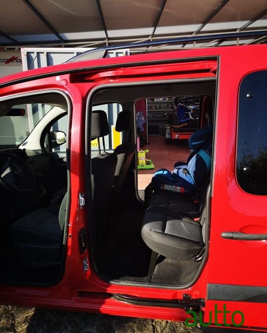 2014' Mercedes-Benz Citan photo #6