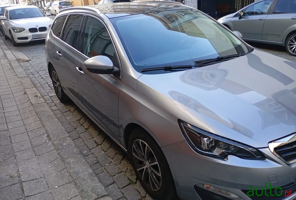 2015' Peugeot 308 Sw photo #6