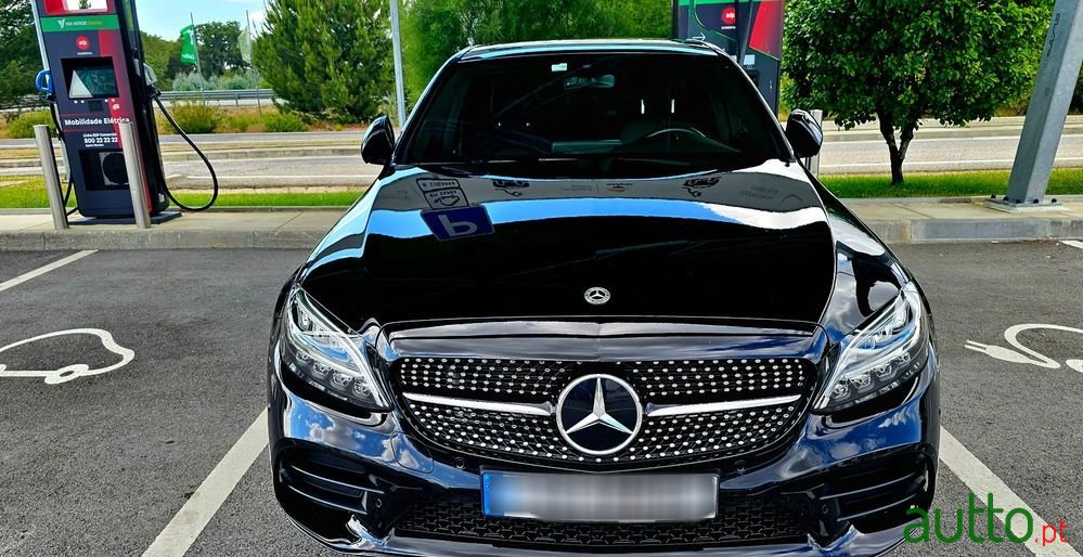 2020' Mercedes-Benz C 300 photo #5