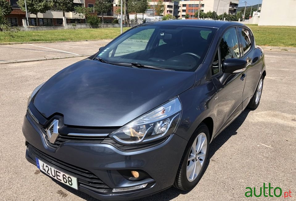 2018' Renault Clio photo #2