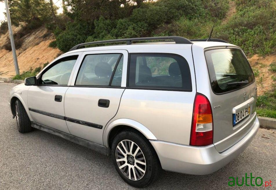 2000' Opel Astra-Caravan 1.4 Ac photo #2
