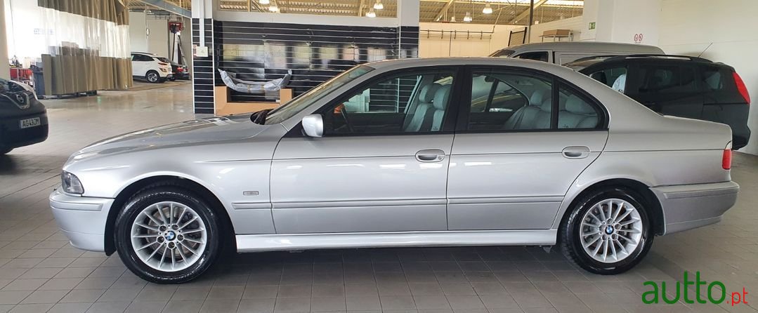 2002' BMW 530 photo #5