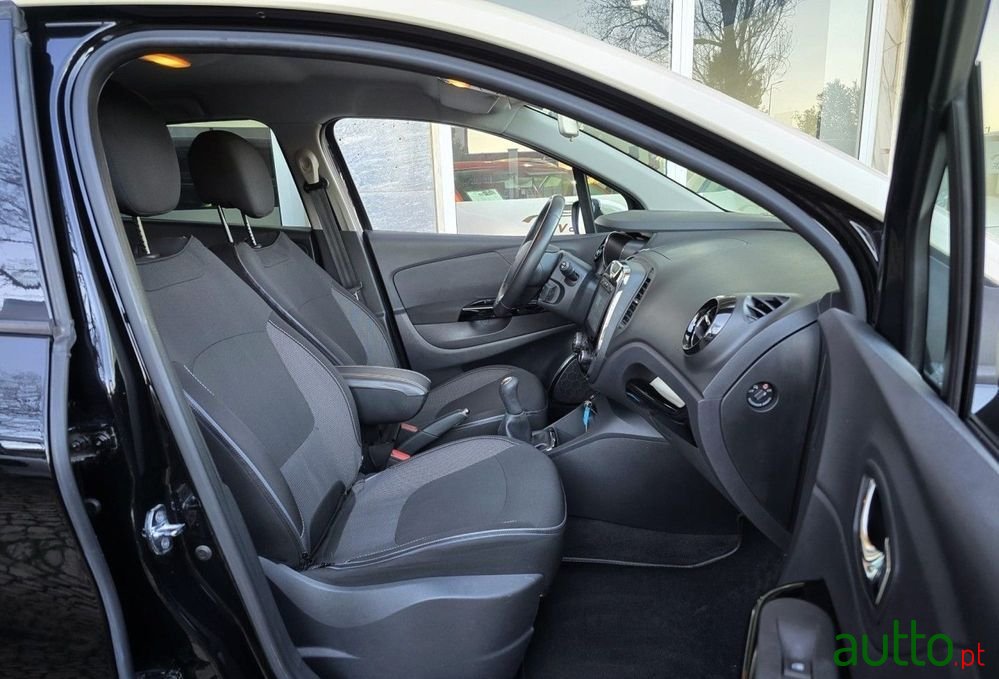 2016' Renault Captur 0.9 Tce Exclusive photo #6