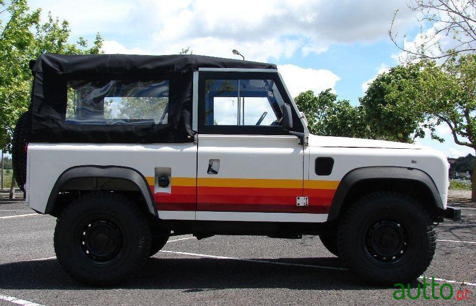 1996' Land Rover Defender Soft Top 6 Lugares photo #4