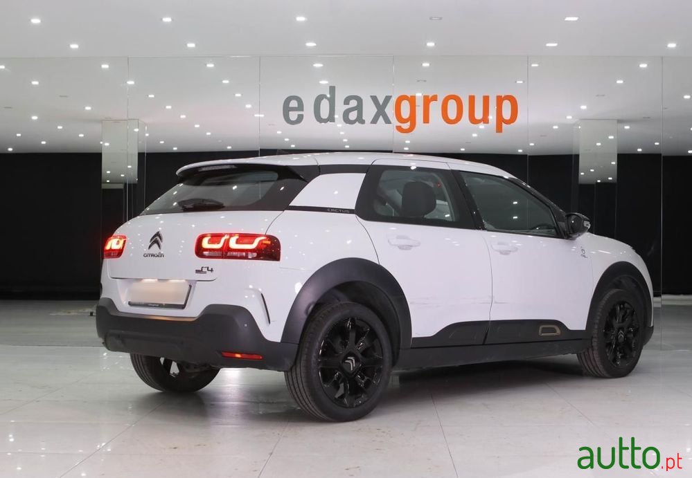 2019' Citroen C4 Cactus photo #3