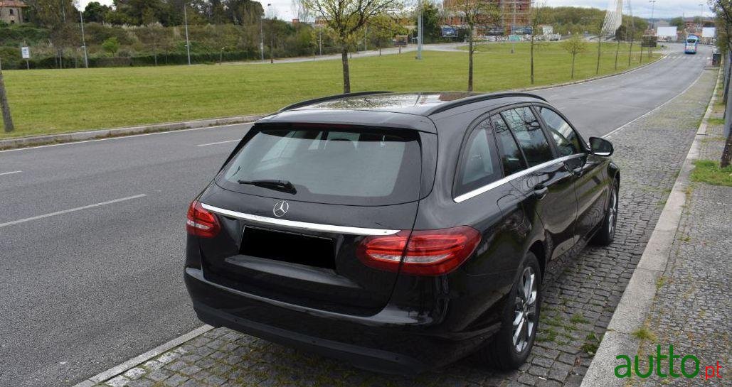 2016' Mercedes-Benz C-200 Bluetec photo #3