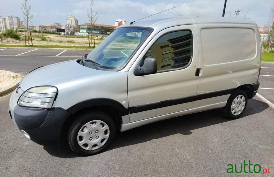 2005' Peugeot Partner photo #4