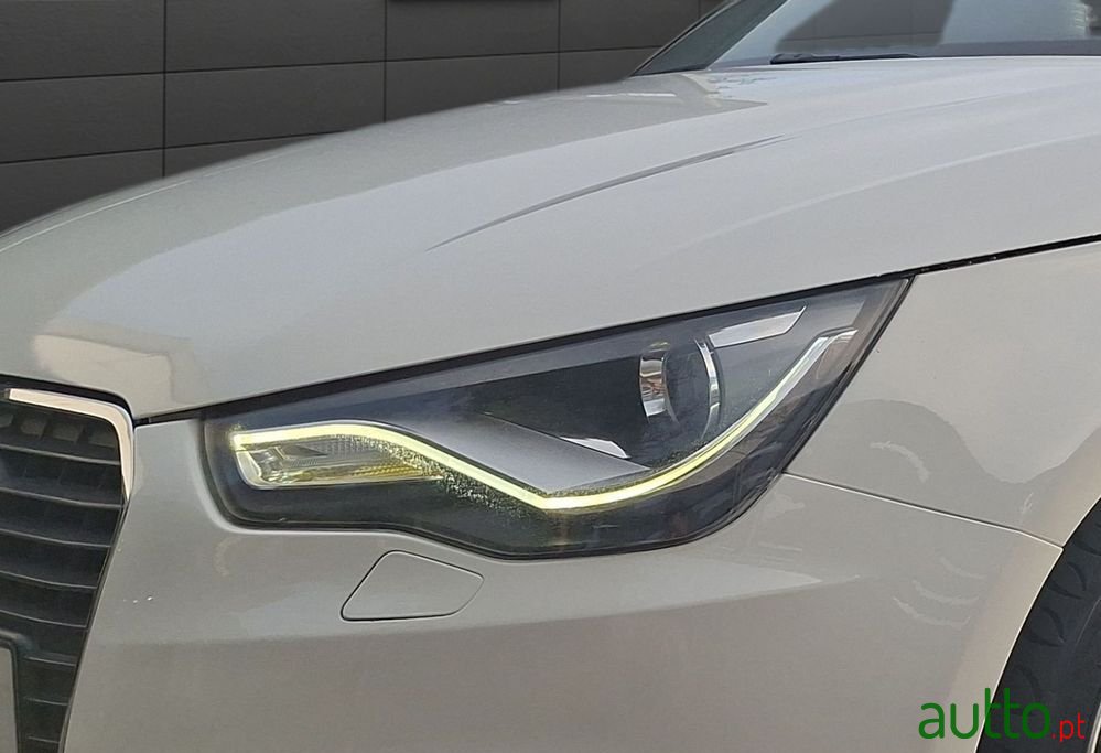 2011' Audi A1 photo #5