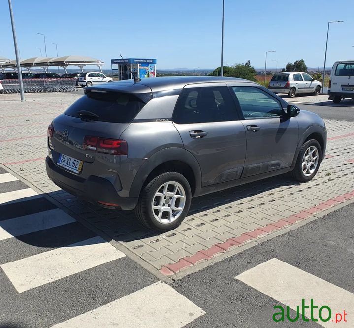 2019' Citroen C4 Cactus photo #3